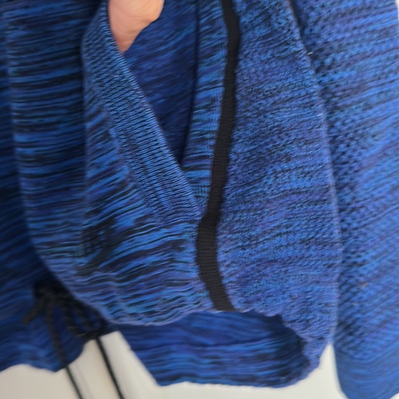 NIKE Blue Purple Long Sleeve Tech Knit Stretch Athetic Walk run top women size M - Picture 6 of 11